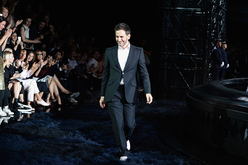 Illustration for article titled Marc Jacobs' Final Show for Louis Vuitton Was a Thing of Dark Beauty